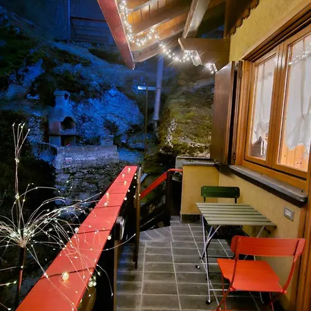 Holiday home Cascata In Centro Self Check-in Parcheggio Gratuito Coperto