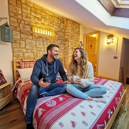 Casa Cascata Weekend Romantico E Vacanze Relax Nelle Orobie *